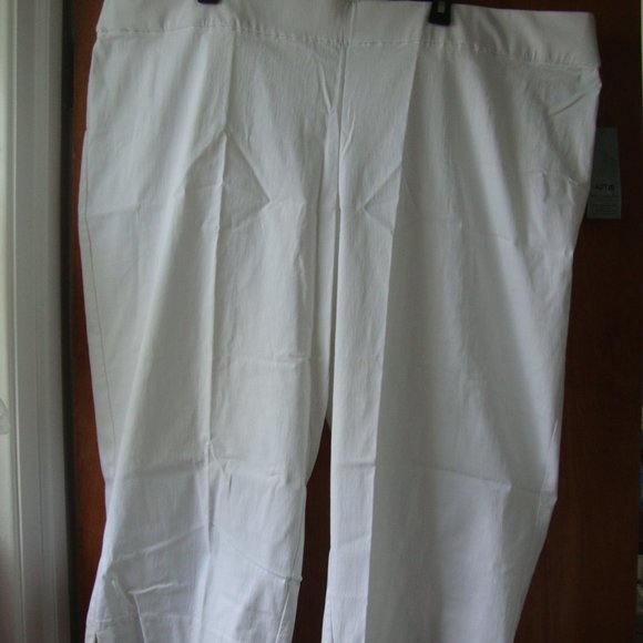 APT 9 White Mid-Rise Stretch Pullover Capri Pants 3X NWT - Picture 2 of 3